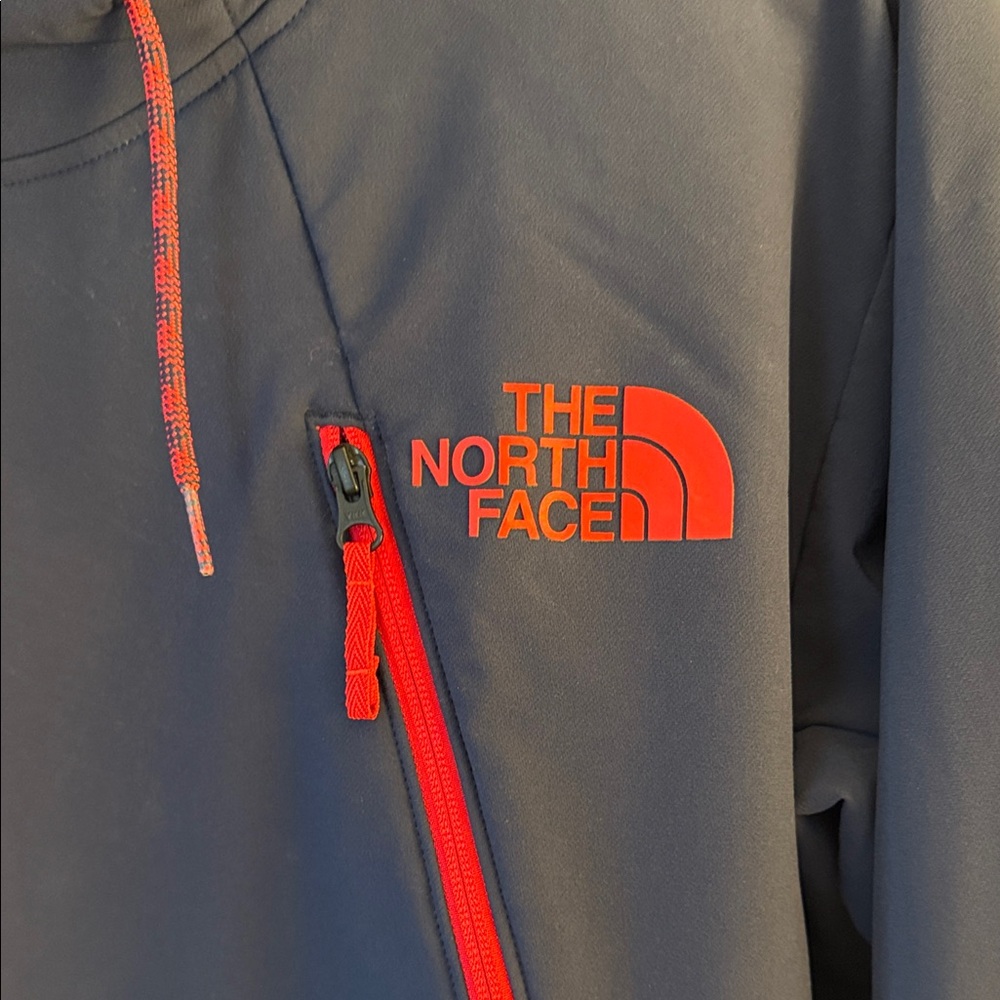 The North Face Dark Blue Hoodie with Red Details - Picture 2 of 4